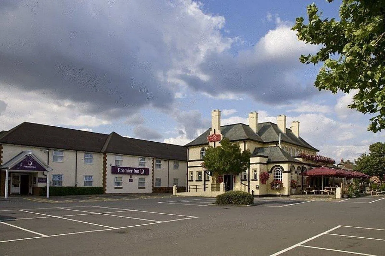 Premier Inn London Twickenham Stadium Hotel